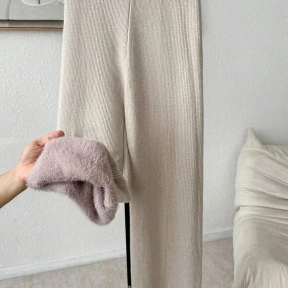 LAST ONE Cashmere Feel, Cozy Relaxation Pants - Picture 3 of 11